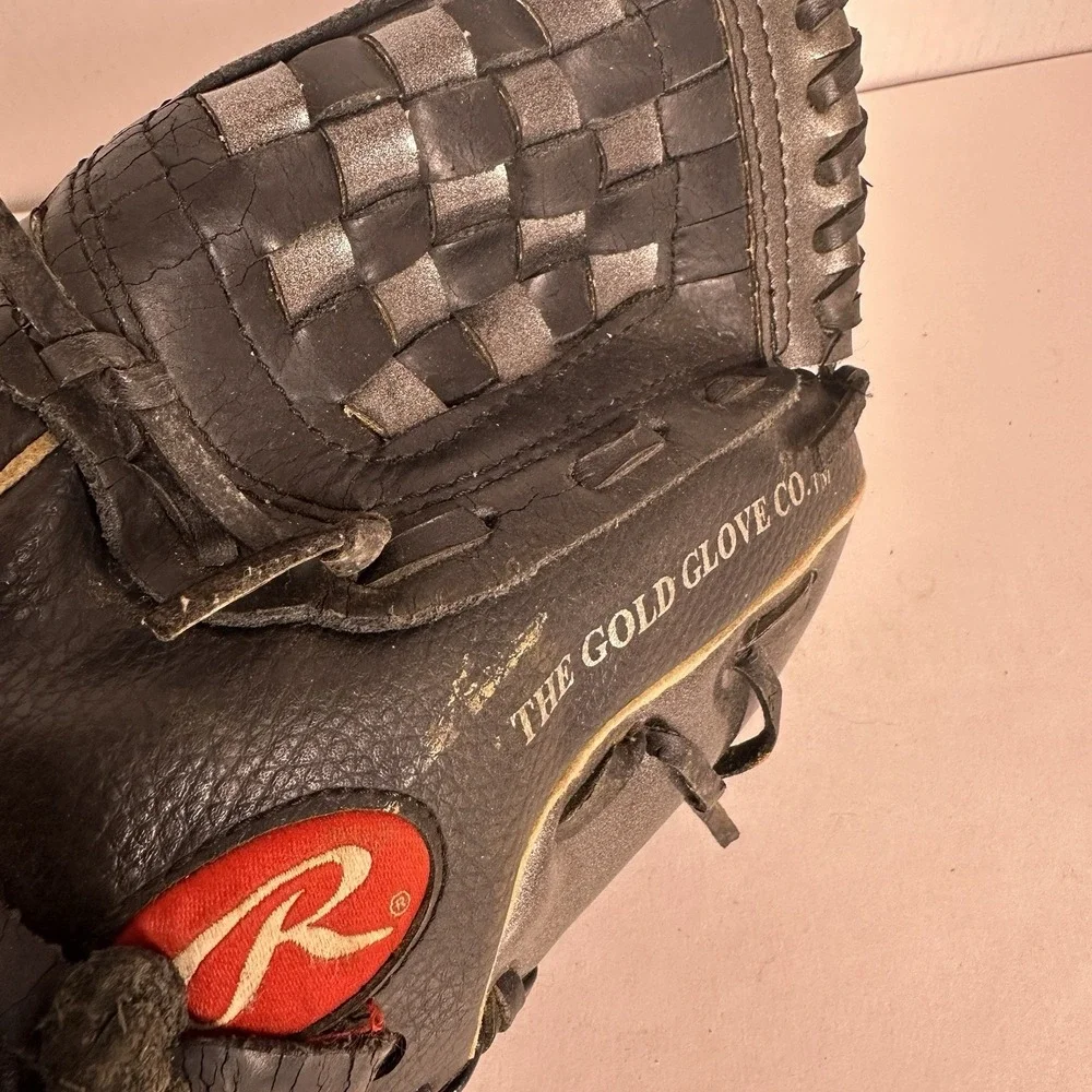 RAWLINGS BASEBALL GLOVE - A-ROD SIGNED -PL129FB - LEFT HANDED PLAYER - 11 INCH -